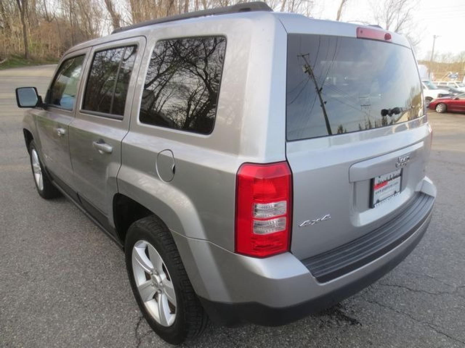 2014 Gray /Black Jeep Patriot Latitude 4WD (1C4NJRFB9ED) with an 2.4L 4cyl engine, Automatic transmission, located at 270 US Route 6, Mahopac, NY, 10541, (845) 621-0895, 41.349022, -73.755280 - Photo #4